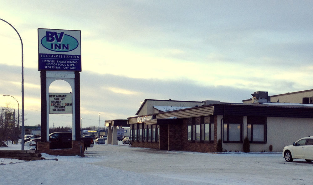 Bella Vista Inn Humboldt エクステリア 写真